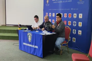 BOMBEROS DE LOS LAGOS RATIFICAN DIRECTIVA REGIONAL Y CONOCEN PROPUESTA DE NUEVA DISTRIBUCION DE FONDOS - Wapi Chilwe