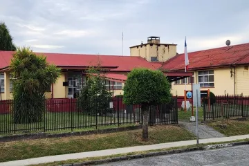 SERVICIO SALUD CHILOÉ HARÁ IMPORTANTE INVERSIÓN EN EL HOSPITAL COMUNITARIO DE ACHAO - Wapi Chilwe
